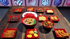 螺蛳粉小镇文化馆设计方案：立标展览打造360°环幕+工业强柳艺术装置