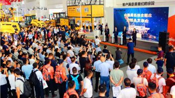 <b>工程机械展</b>BICES 2019：妙文国际助力山推公司打造“高低快全”展台