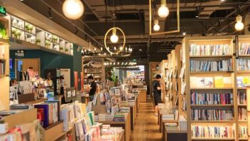 “一座书店温暖一座城”，“场景需求”沉浸赋能实体书店<b>文商旅融合</b>转型