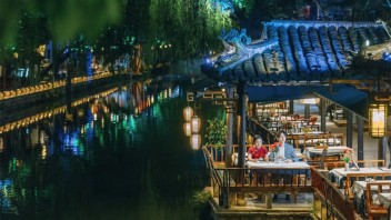 遗产旅游热潮：文化遗产与旅游融合发展的创新路径与建议