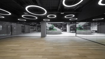 拜腾新能源汽车生产基地办公中心设计解析 - “迹”办公空间理念与功能