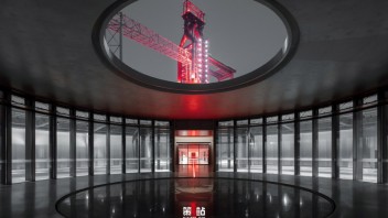 首钢三高炉博物馆设计解析：钢铁工业风与未来感的时空穿越