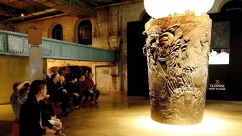 都柏林健力士<b>啤酒博物馆</b>：从9000年租约到风靡全球的吉尼斯纪录