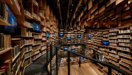 日本角川文化馆设计：未来主义文化迷宫与黑色幻想花岗岩建筑设计