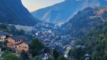 山野隐居成文旅新趋势：低物欲旅居的兴起与建设路径