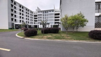 澳达公司成功中标安徽农业大学微生物实验室项目，展现精装修领域技术实力