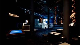 KUKA工业机器人品牌展厅设计：当工业4.0遇上橙色智能