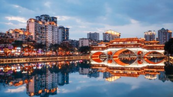 “首发经济”如何推动城市消费升级？赋能<b>文旅发展</b>新方向