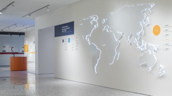 东山精密制造展厅设计：柔性电路板与LED技术的创新融合